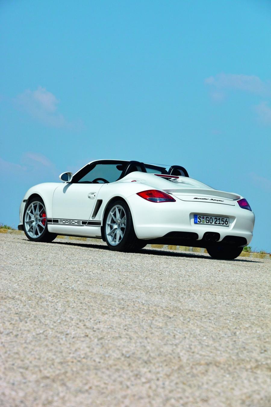  Porsche Boxster Spyder 2011 года  (фото 35 из 71)